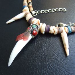 【表示現品】クロコダイルの牙 ペンダント- CTN-40019