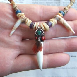 【表示現品】クロコダイルの牙 ペンダント- CTN-40019