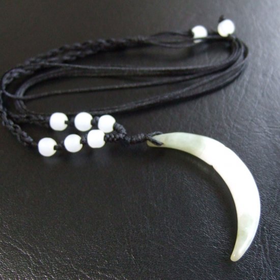 【表示現品】牙デザイン　ＪＡＤＥペンダント - 50049eub