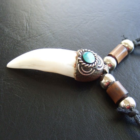 【大型-現品】クロコダイルの歯ネックレス - 40031pwb