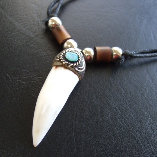 【大型-現品】クロコダイルの歯ネックレス - 40031pwb