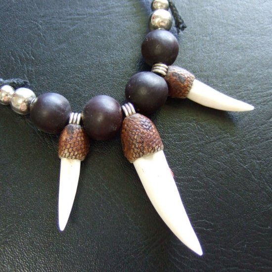 【表示現品】クロコダイルの歯ネックレス - 40082pwb