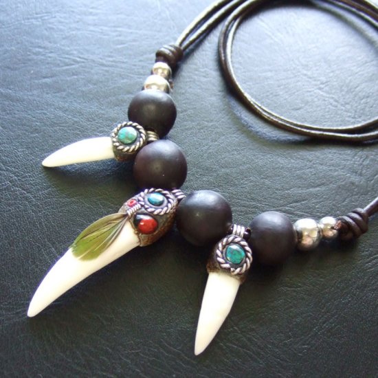 【表示現品】クロコダイルの歯ネックレス - 40085pwb