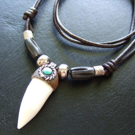 【表示現品】クロコダイルの歯ネックレス - 40087pwb