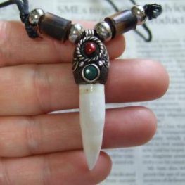 【表示現品】クロコダイルの歯ネックレス - 40100pwb