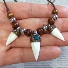 【表示現品】クロコダイルの歯ネックレス - 40103pwb