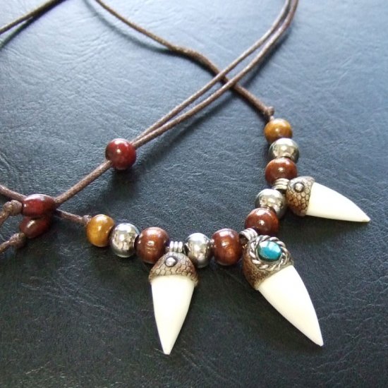 【表示現品】クロコダイルの歯ネックレス - 40103pwb