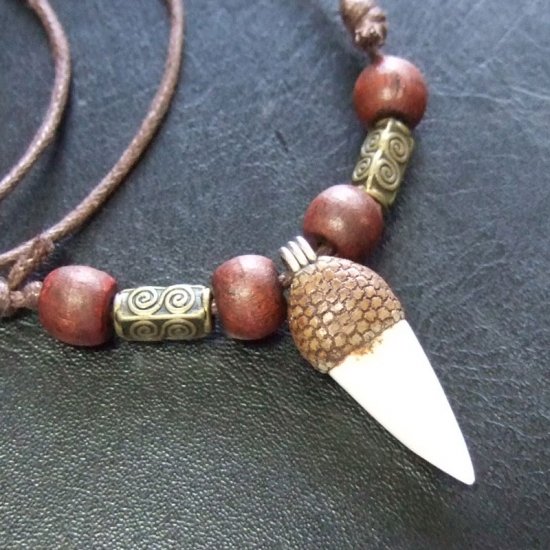 【表示現品】クロコダイルの歯ネックレス - 40104pwb