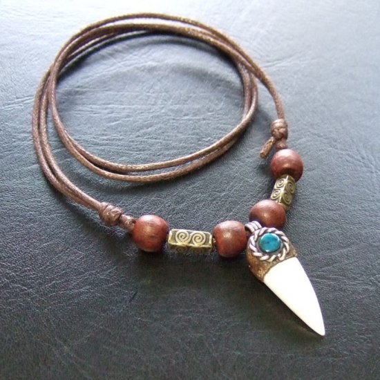 【表示現品】クロコダイルの歯ネックレス - 40104pwb