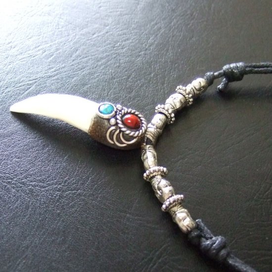 【表示現品】クロコダイルの歯ネックレス - 40111phb