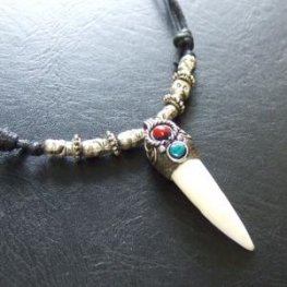 【表示現品】クロコダイルの歯ネックレス - 40111phb