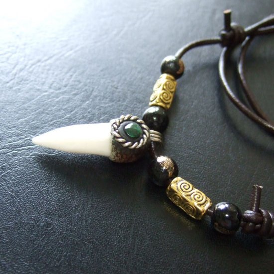 【表示現品】クロコダイルの歯ネックレス - 40112phb