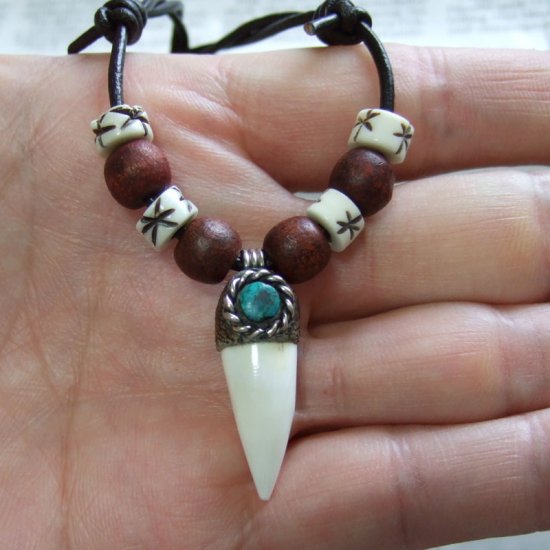 【表示現品】クロコダイルの歯ネックレス - 40113phb