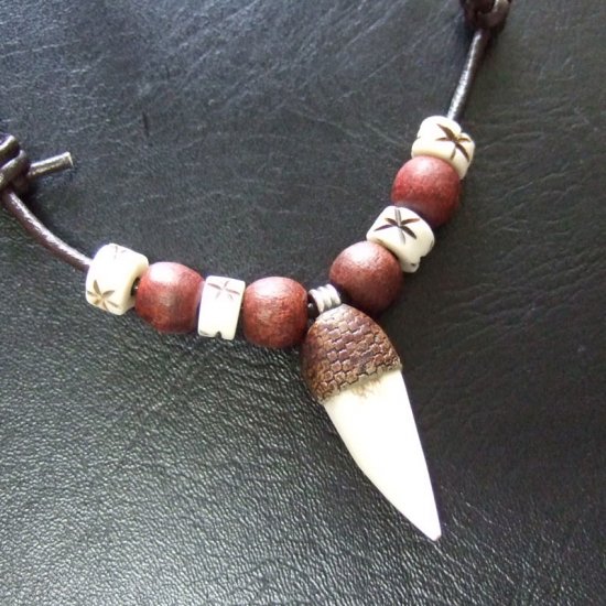 【表示現品】クロコダイルの歯ネックレス - 40113phb