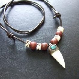 【表示現品】クロコダイルの歯ネックレス - 40113phb