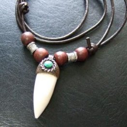 【表示現品】クロコダイルの歯ネックレス - 40115phb