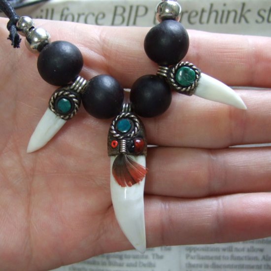 【表示現品】クロコダイルの歯ネックレス - 40117phb