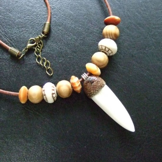 【表示現品】クロコダイルの歯ネックレス - 40129phb