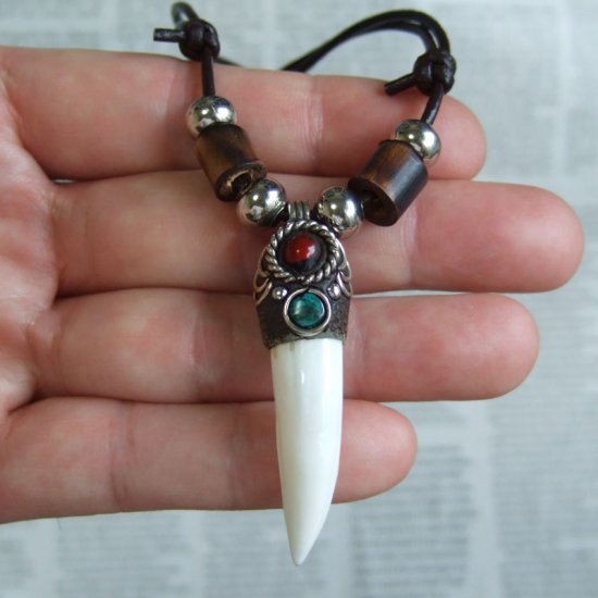 【表示現品】クロコダイルの歯ネックレス - 40136phb