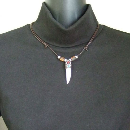 【表示現品】クロコダイルの歯ネックレス - 40136phb