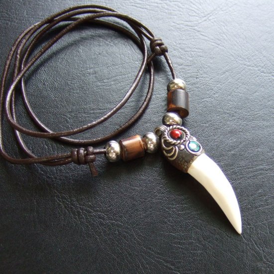 【表示現品】クロコダイルの歯ネックレス - 40136phb