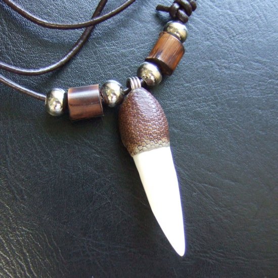 【大型-現品】クロコダイルの歯ネックレス - 40139phb