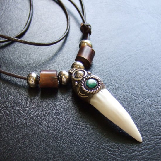 【大型-現品】クロコダイルの歯ネックレス - 40139phb