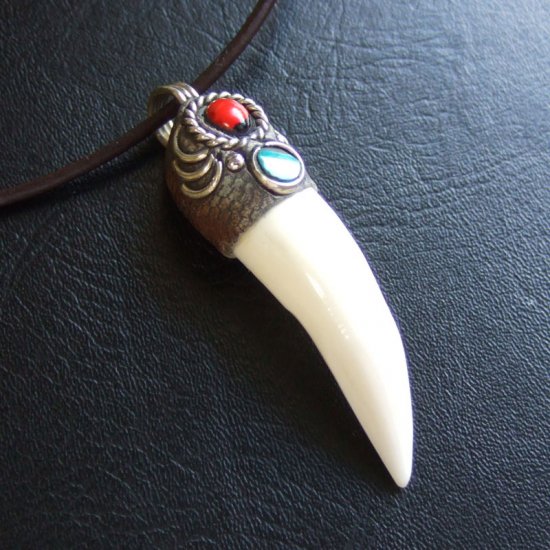 【表示現品】大型 クロコダイルの牙 ペンダントトップ - 40153phb