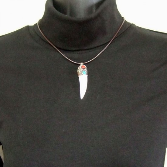 【表示現品】大型 クロコダイルの牙 ペンダントトップ - 40153phb