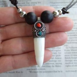 【表示現品】大型 クロコダイルの牙 ペンダント- 40161phb 【表示現品】大型 クロコダイルの牙 ペンダント- 40161phb