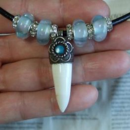 【表示現品】クロコダイルの歯ネックレス - 40176phb