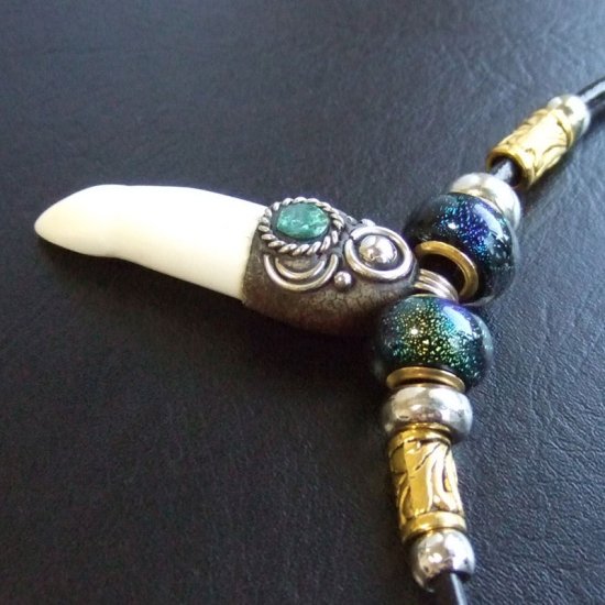 【表示現品】クロコダイルの歯ネックレス - 40179phb