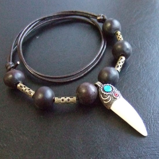 【表示現品】クロコダイルの歯ネックレス - 40180phb