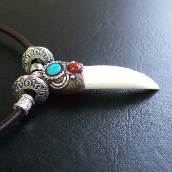 【表示現品】クロコダイルの歯ネックレス - 40191phb