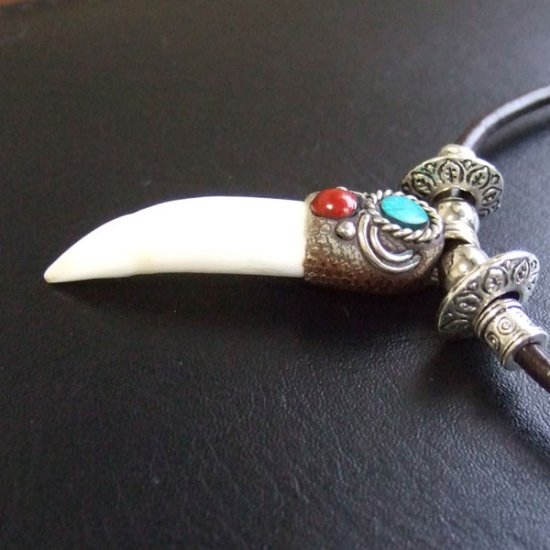 【表示現品】クロコダイルの歯ネックレス - 40191phb