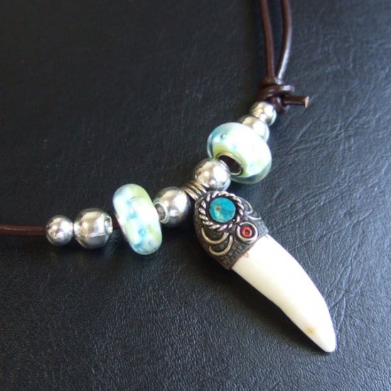 【訳あり現品】クロコダイルの歯ネックレス - 40202phb