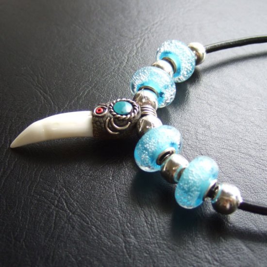 【表示現品】クロコダイルの歯ネックレス - 40210phb