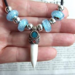 【表示現品】クロコダイルの歯ネックレス - 40210phb