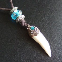 【表示現品】クロコダイルの歯ネックレス - 40258phb