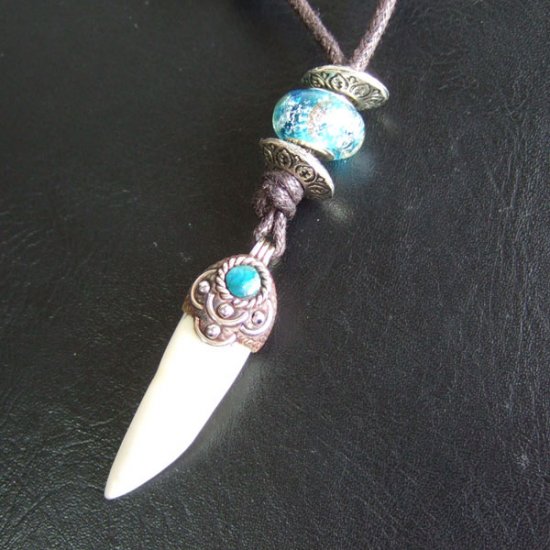 【表示現品】クロコダイルの歯ネックレス - 40258phb