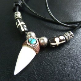 【表示現品】クロコダイルの歯ネックレス - 40264phb