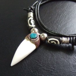 【表示現品】クロコダイルの歯ネックレス - 40265phb