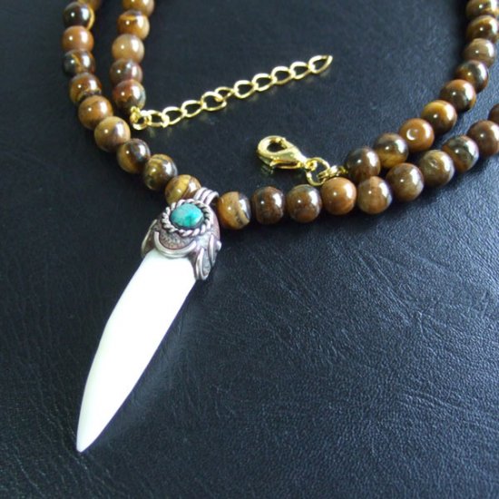 【大型-現品】クロコダイルの歯タイガーアイビーズネックレス - 40276zhb