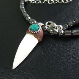 【表示現品】クロコダイルの牙ヘマタイトビーズネックレス- 40283zhb