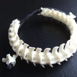 XＬサイズヘビの骨製ブレスレット - 50062esa