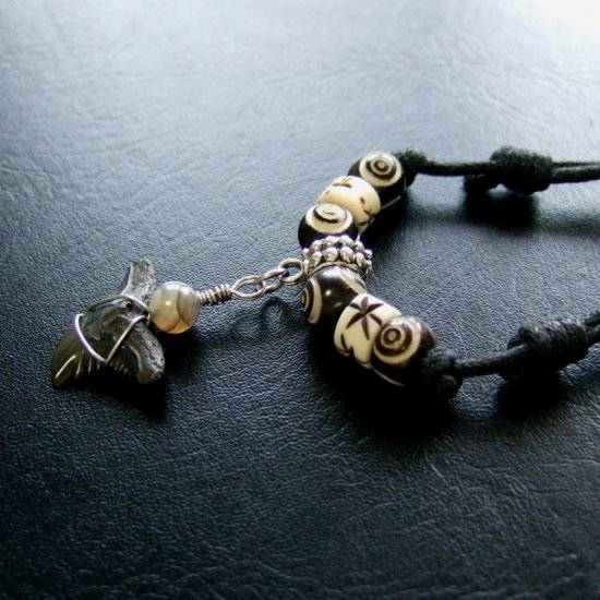 サメの歯（化石）ペンダント【現品】 - 30055zhc