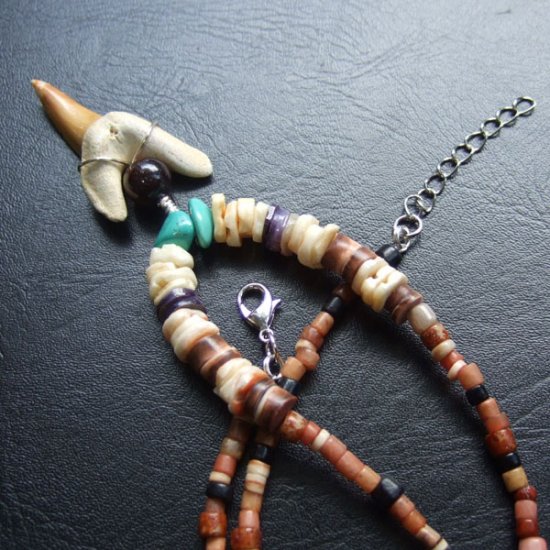 【表示現品】サメの歯化石 ビーズチョーカー - STF-16001