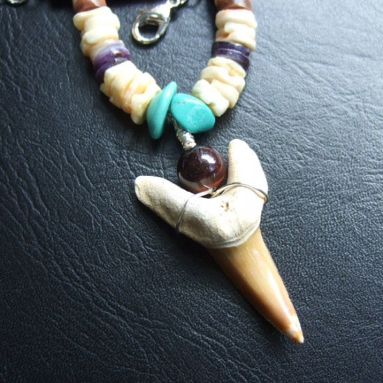 【表示現品】サメの歯化石 ビーズチョーカー - STF-16001