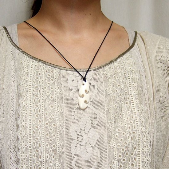 フリーデザインボーンカービングペンダント【サーフボード】 - 16004chd