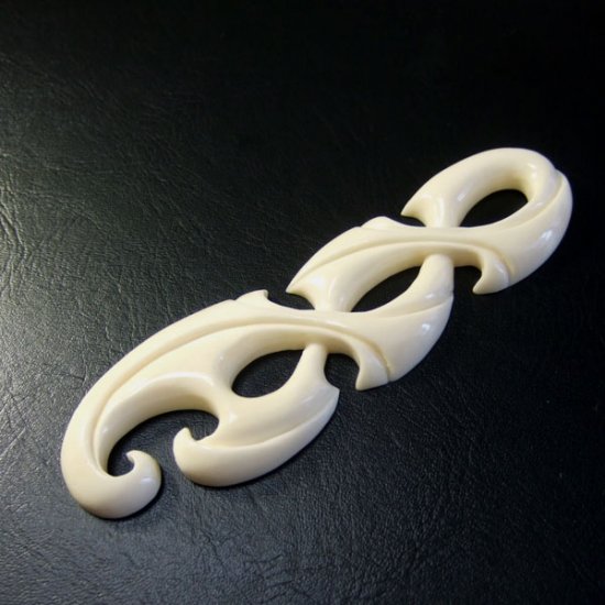 フリーデザインボーンカービングペンダント - 16020apc